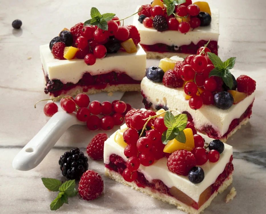 desert fructe de padure StockFood 00264182 jpeg