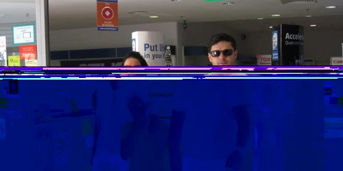 Liviu Vârciu la cumpărături în mallul Atrium Center