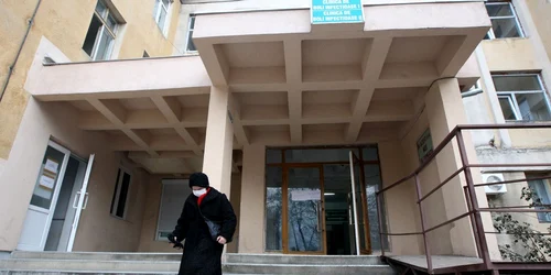 Femeia este internată la Spitalul "Victor Babeş" din Timişoara 