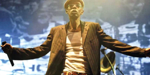 Maxi Jazz, solistul formaţiei Faithless 