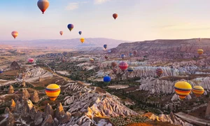 cappadocia turkey hot air balloons cr getty jpg jpeg