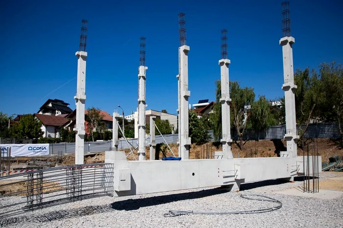 
    Pe tronsoanele 1 și 2 din Drumul Expres Craiova-Pitești se lucrează din 2019Fotografii: Ministerul Transporturilor  