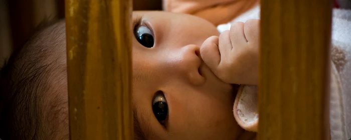 Bebelușul era internat pentru o infecție oculară