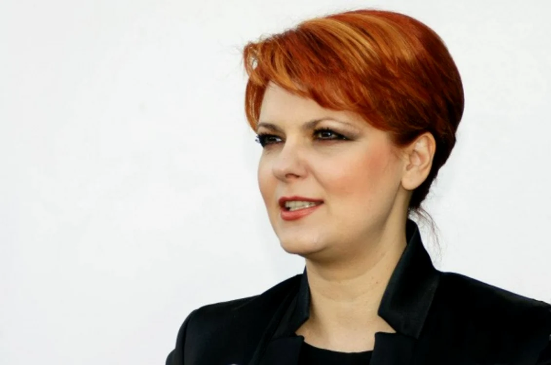 
    Până a ajuns la personajul politic de acum, Lia Olguța Vasilescu a trecut prin multe transformări   