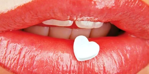 Dependenţa de dragoste se poate manifesta la fel ca cea de droguri