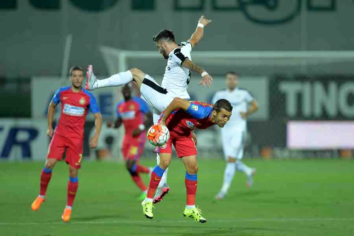 Astra - Steaua s-a terminat 2-0 şi cu un potop de acuzaţii la adresa arbitrului Sebastian ColţescuFoto: Alexandru Hojda/Mediafax