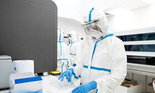 1 foto laborator regina maria jpg jpeg