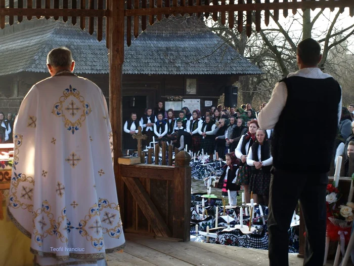 Sărbătoare în Maramureș (foto : Teofil Ivanciuc)