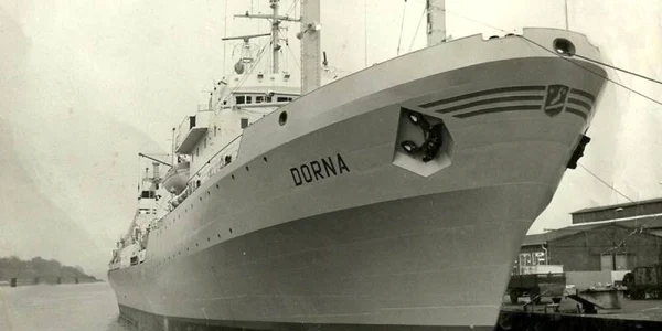 Nava pescador Dorna FOTO www.marinarii.ro