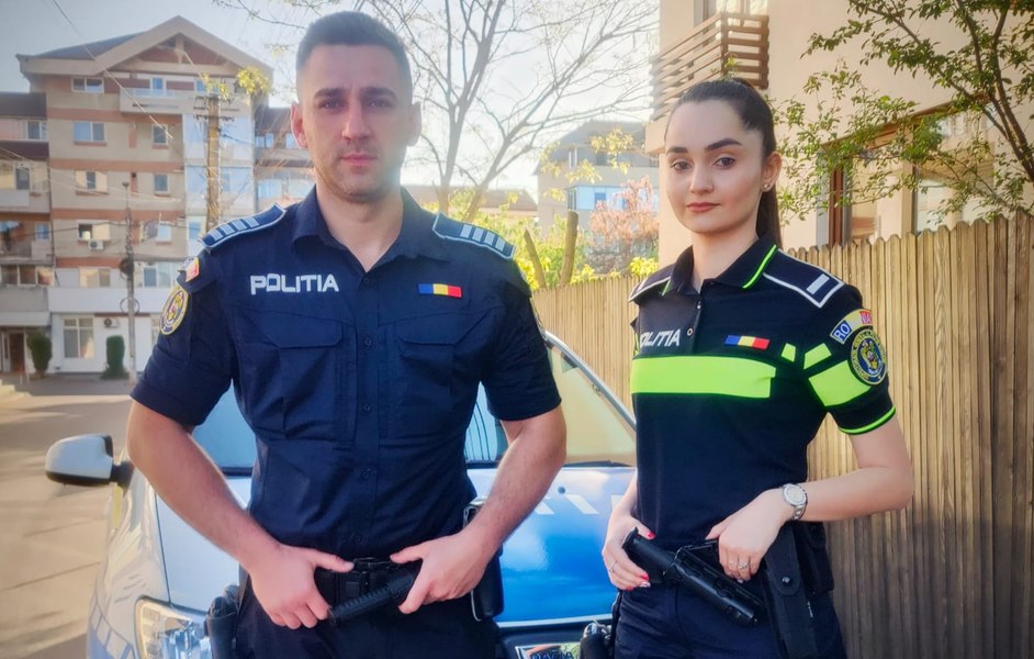 Polițiștii argeșeni au salvat de la moarte o mamă a patru copii.  Cine sunt agenții care au acționat ca la carte