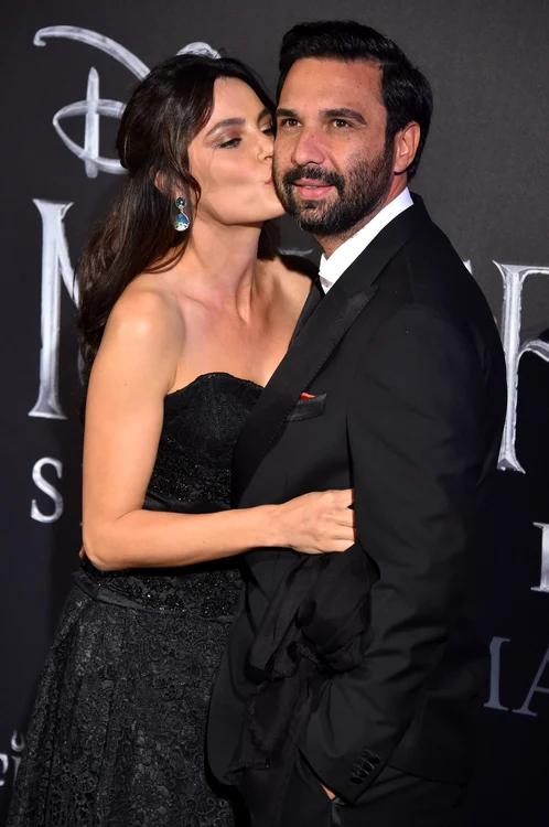 Catrinel Menghia şi logodnicul său, la premiera filmului Maleficent: The Mistress of Evil, din Roma