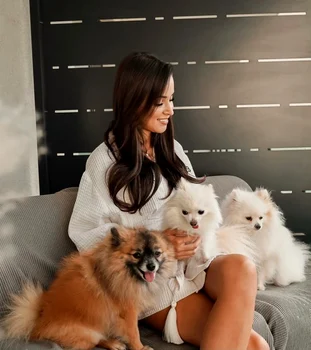 Ana Maria Barnoschi are patru căței foto: Instagram 