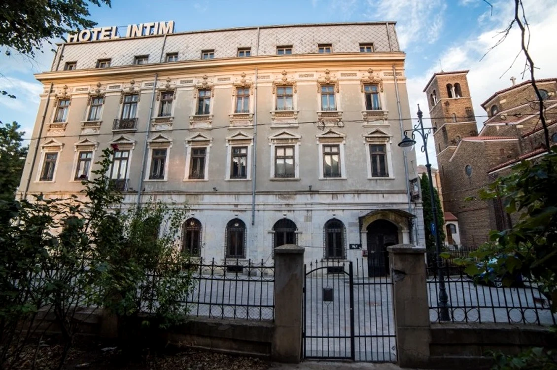 Hotelul Intim Sursa “Adevărul”