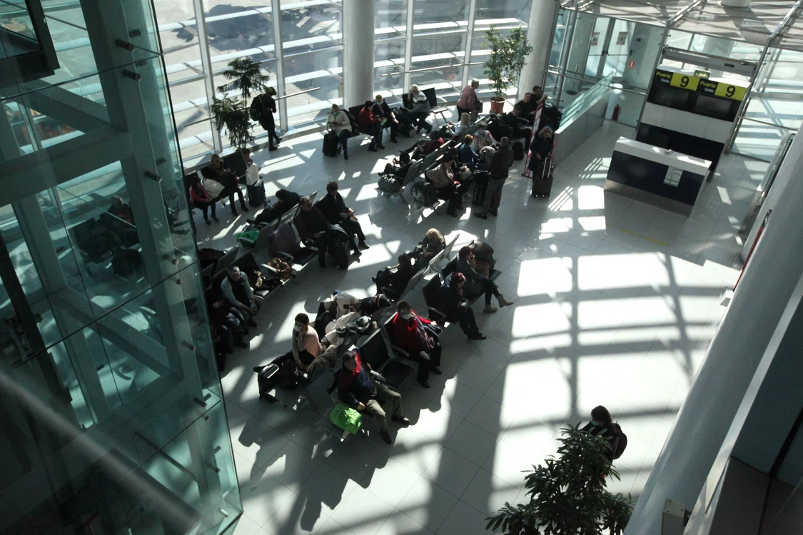 
    În aeroporturi s-au luat măsuri suplimentare de protecţie Foto: Sever Gheorghe  