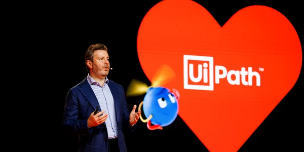 Daniel Dines UiPath foto Facebook UiPath jpg