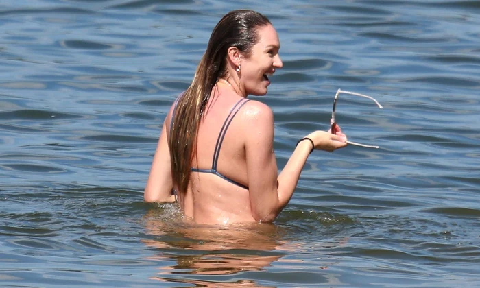 *EXCLUSIVE* Candice Swaneopel looks like she's ready to pop as she enjoys a day at the beach **WEB MUST CALL FOR PRICING** jpeg