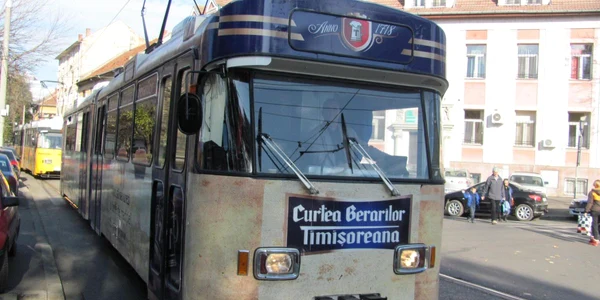 Tramvai-restaurant la Timişoara Foto