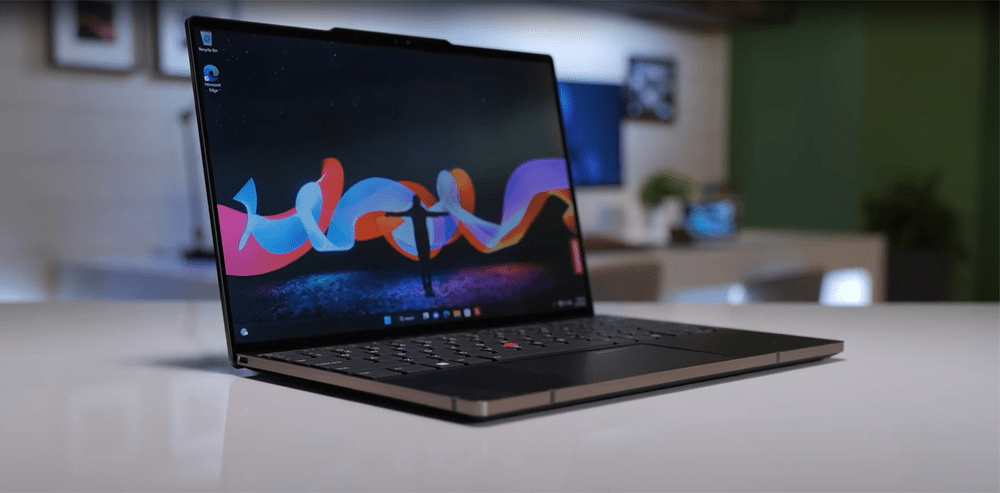 MWC 2023: Lenovo a prezentat soluții PC și Chromebook pentru mediul de lucru hibrid