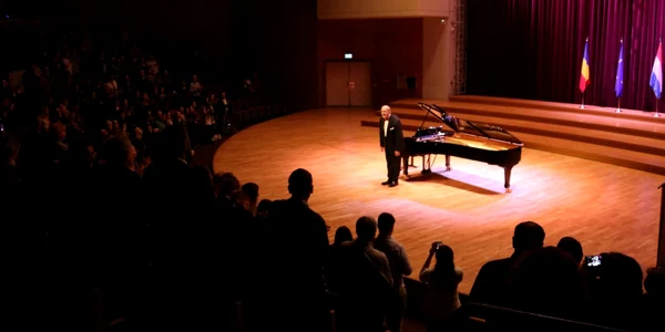 Recital Dan Grigore in Sala Mare a Conservatorului din Luxemburg