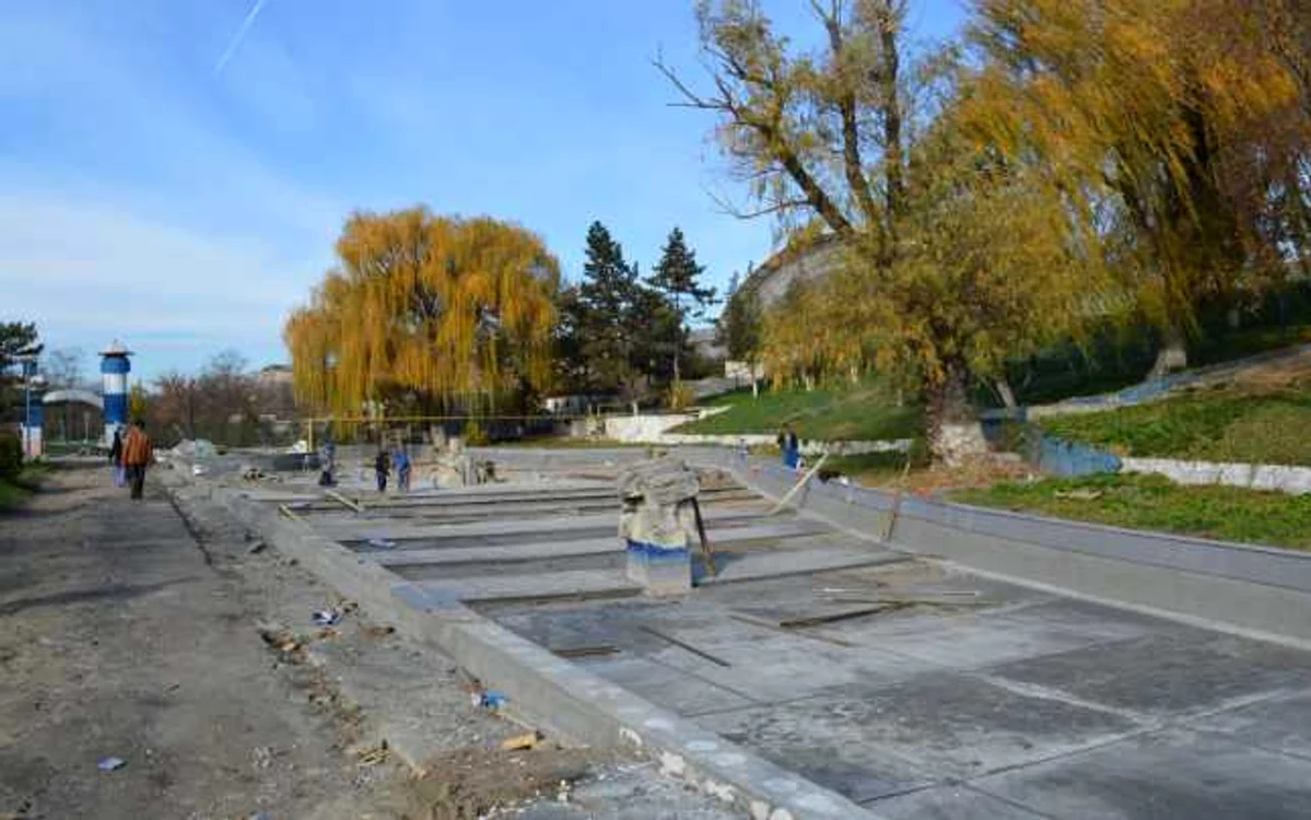 Se lucrează la zona cu tematică piscicolă