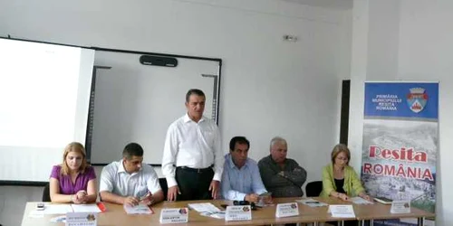 serviciu social comunitar resita