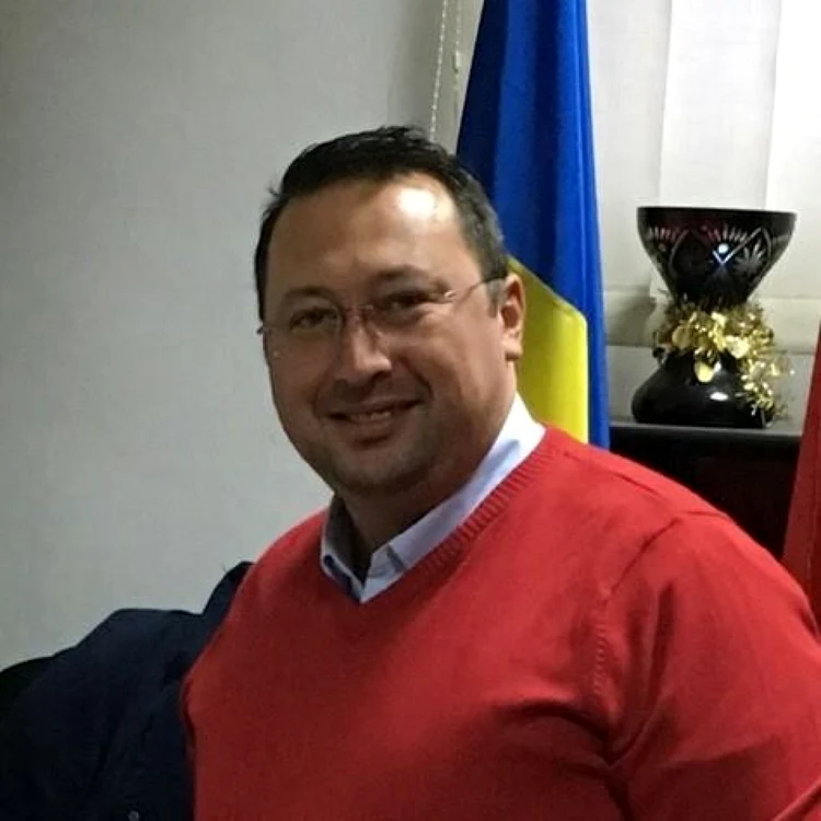 Imagini pentru primar pucioasa adevarul targoviste