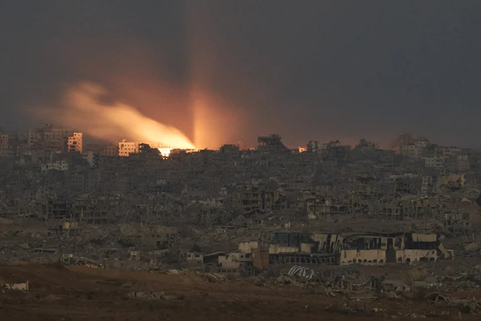 Israelul continuă bombardamentele în Fâșia Gaza după startul negocierilor cu Hamas FOTO PROFIMEDIA