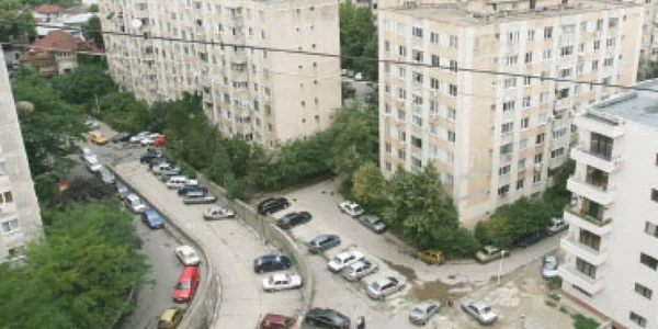 Trei camere la preţ de garsonieră