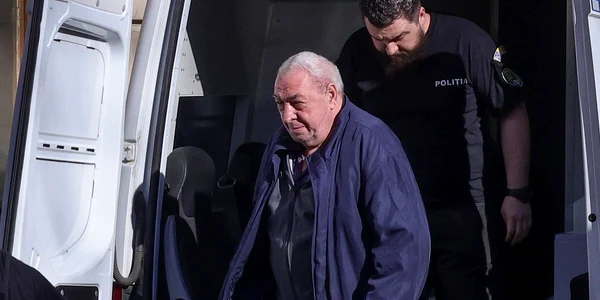 Grup trădare națională general Theodoru FOTO 51 INQUAM Photos Octav Ganea jpg