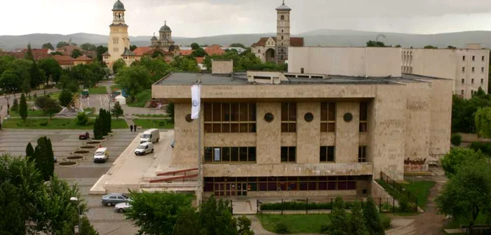 Spectacolul va avea loc la Casa de Cultură a Sindicatelor din Alba Iulia