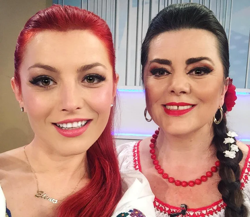 Elena Gheorghe, alături de mama ei, Marioarafoto: arhiva personală