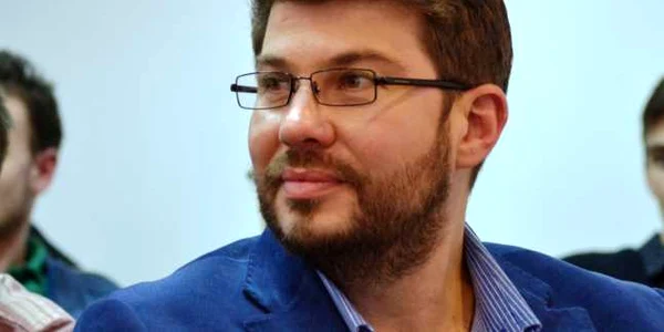 Deputatul Cosmin Necula doreşte ca furnizorii de energie să factureze în funcţie de contor