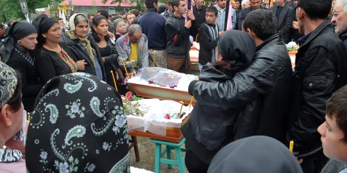 inmormantare glodeni