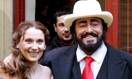 luciano pavarotti si a doua sotie 