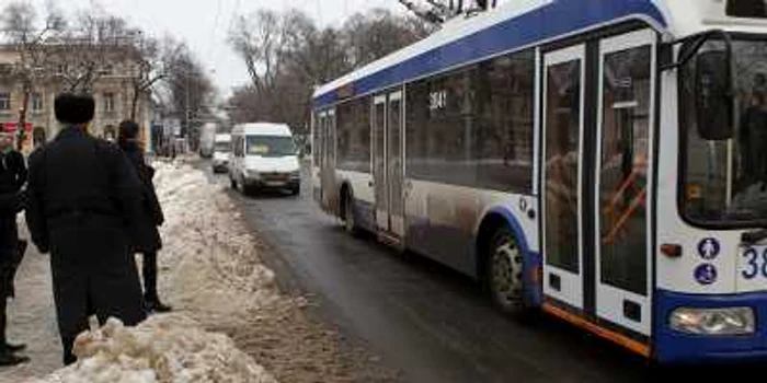 Sistemele GPS vor fi instalate în troleibuze şi autobuze