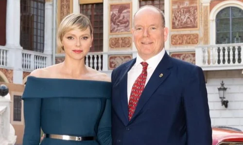 Charlene si Albert de Monaco Facebook2 jpg