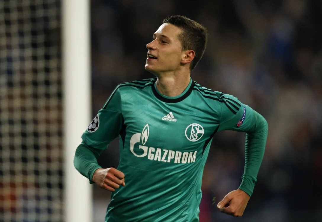 Julian Draxler, marcatorul celui de-al treilea gol din meciul Schalke - Steaua FOTO Reuters