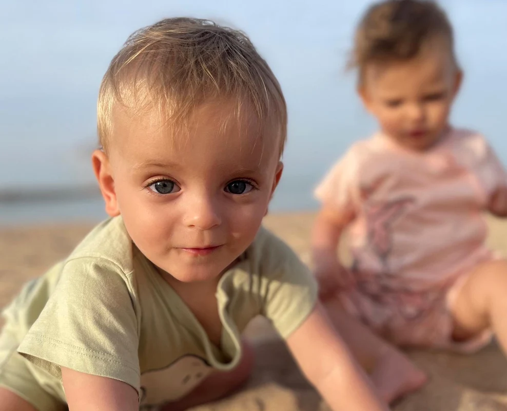 davina si nathaniel, alina laufer copii JPG