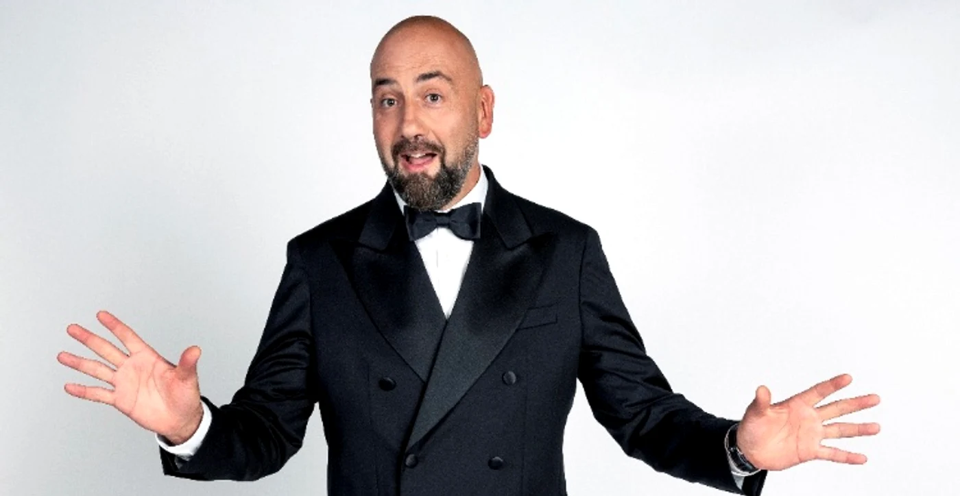 Viorel Dragu, unul dintre comedianții show-ului „La bine și la Roast” foto: Pro TV