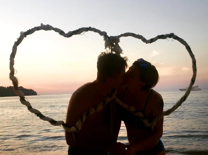 Roxana Ciuhulescu si Silviu Bulugioiu in vacanta in Thailanda (3) jpeg