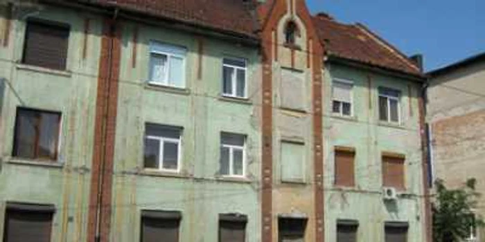 Oradea: Atenție la ușă