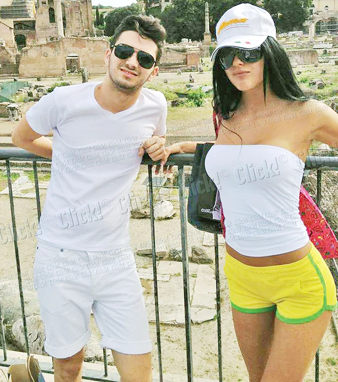 Cruduţa s-a pozat peste tot, cu prietenii lui Nilă