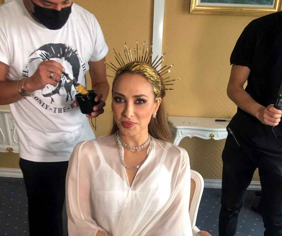 Iulia Vântur, transformată în Zeița Soarelui