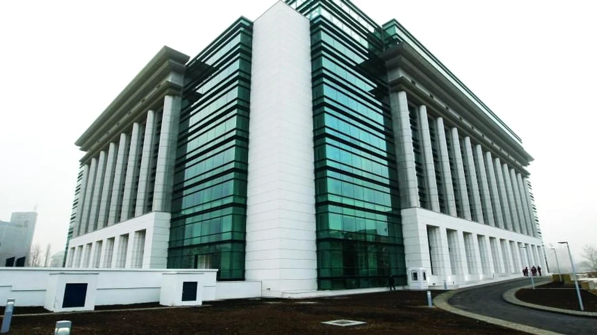Biblioteca Naţională, de la deţinuţii din Palatul Justiţiei la un sediu de cinci stele jpeg