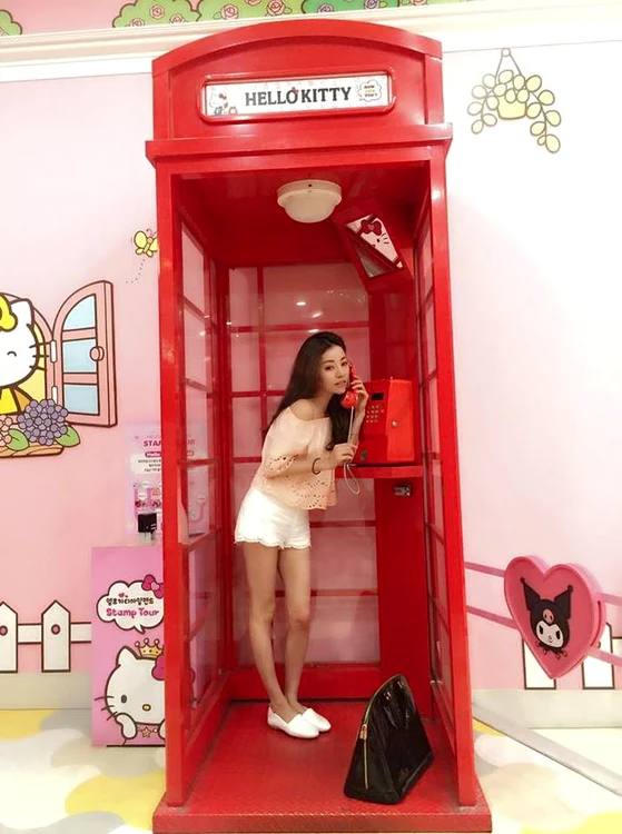 Fay Fay Hsu are 40 de ani