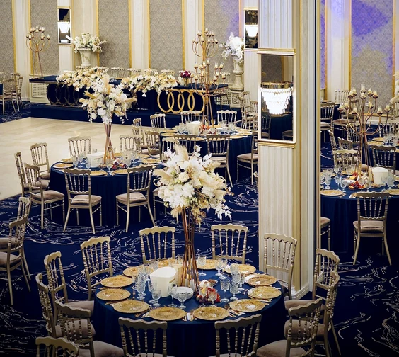 Local elegant