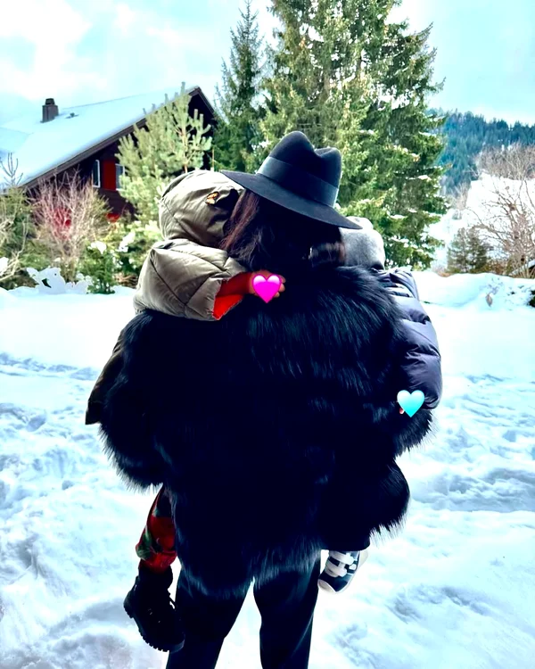Naomi Campbell și copiii, Instagram (2) jpg