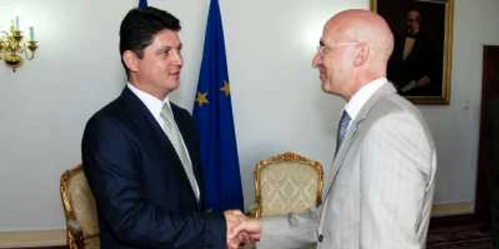 Întrevederea ministrului Titus Corlăţean cu Philippe Gustin, ambasadorul Republicii Franceze în România