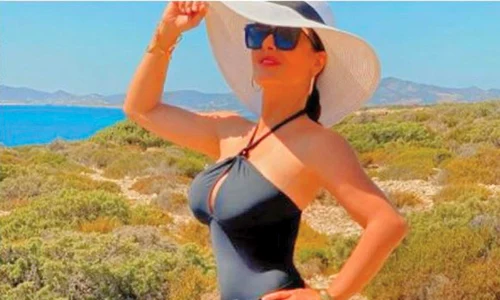 salma hayek jpeg