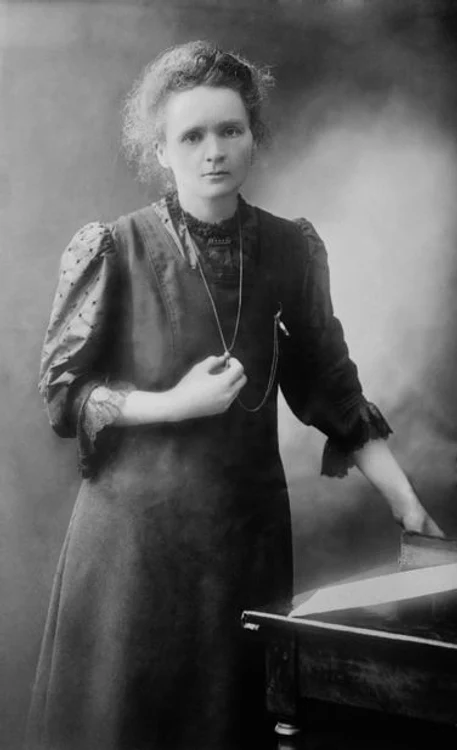 
    Marie Curie a fost o femeie pasională, dar vânată de drame şi tragediiclickpentrufemei.ro  